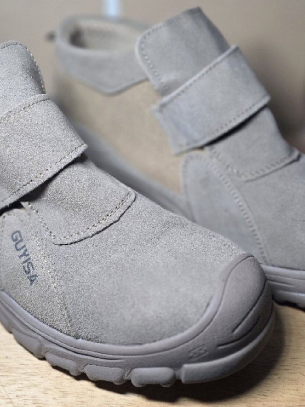 Steel Toe Shoes [Velcro-strap- mid ankle]